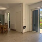Villino Frizza * Capo Vaticano
