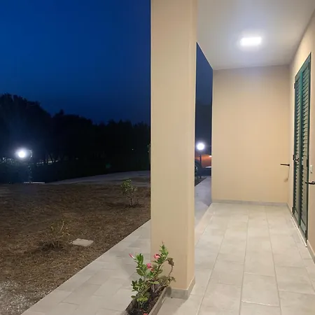 Villino Frizza * Capo Vaticano